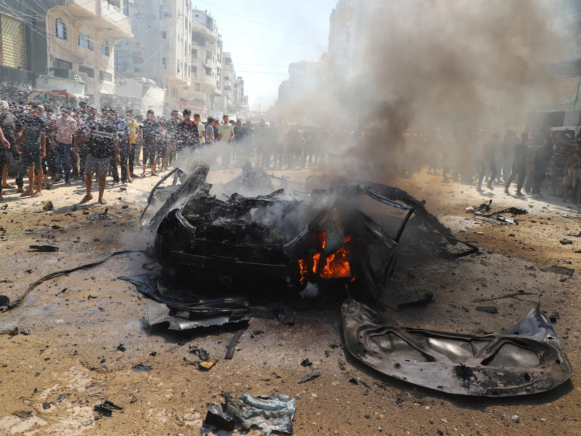 Israeli attacks on Gaza kill at least four, including children