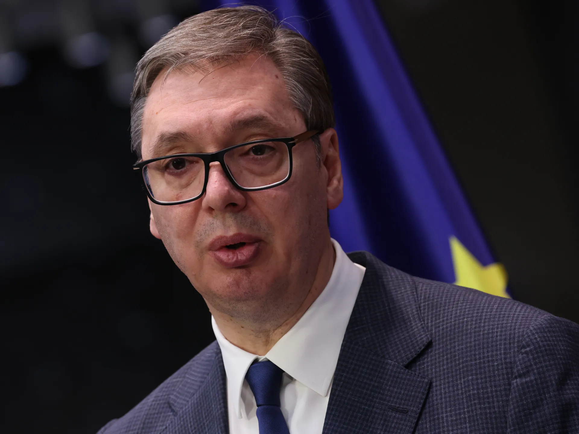Serbian government sets up snap vote with call to dissolve parliament