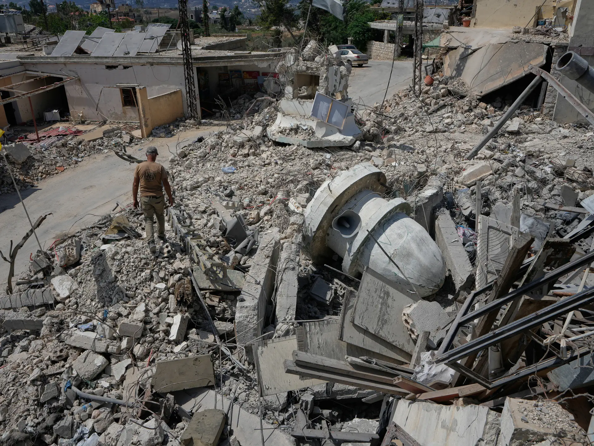 In southern Lebanon, Israeli demolitions continue ‘day and night’