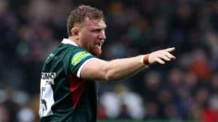 Chessum signs new two-year deal with Leicester