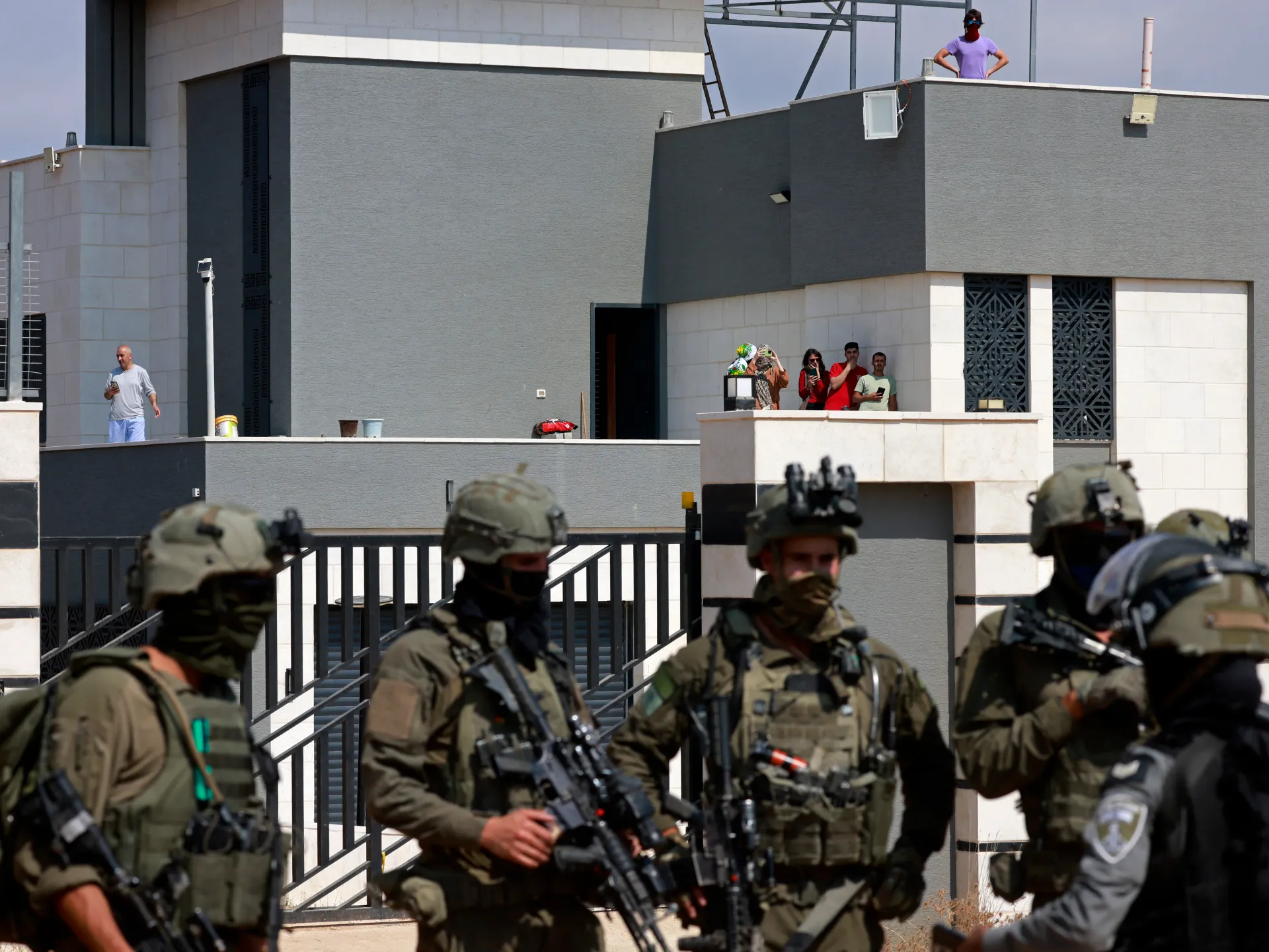 Huckabee calls Israeli settlers ‘terrorists’: Can US push end Qusra siege?