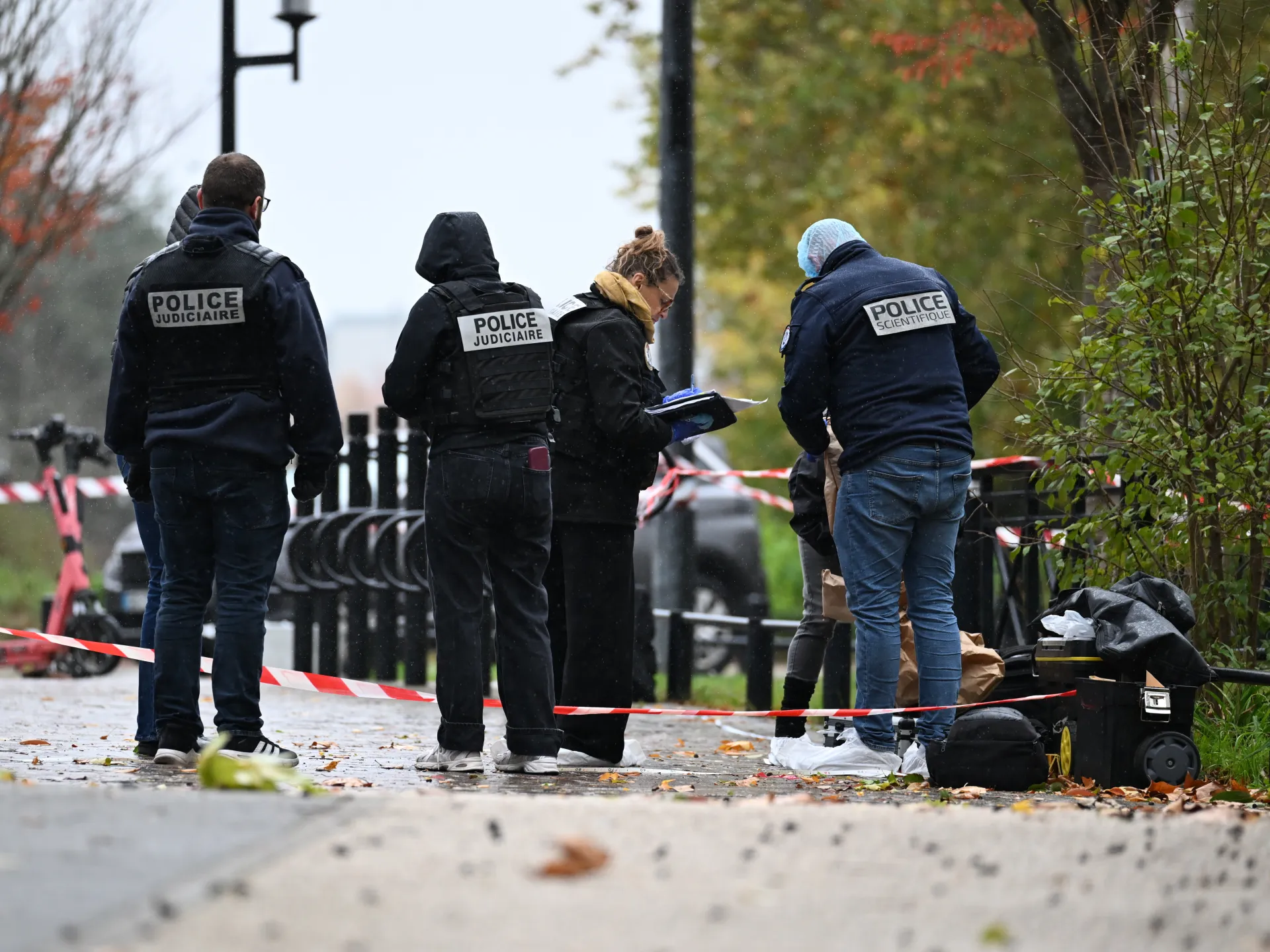 Man targeted Muslims, Africans and North Africans, French prosecutors say