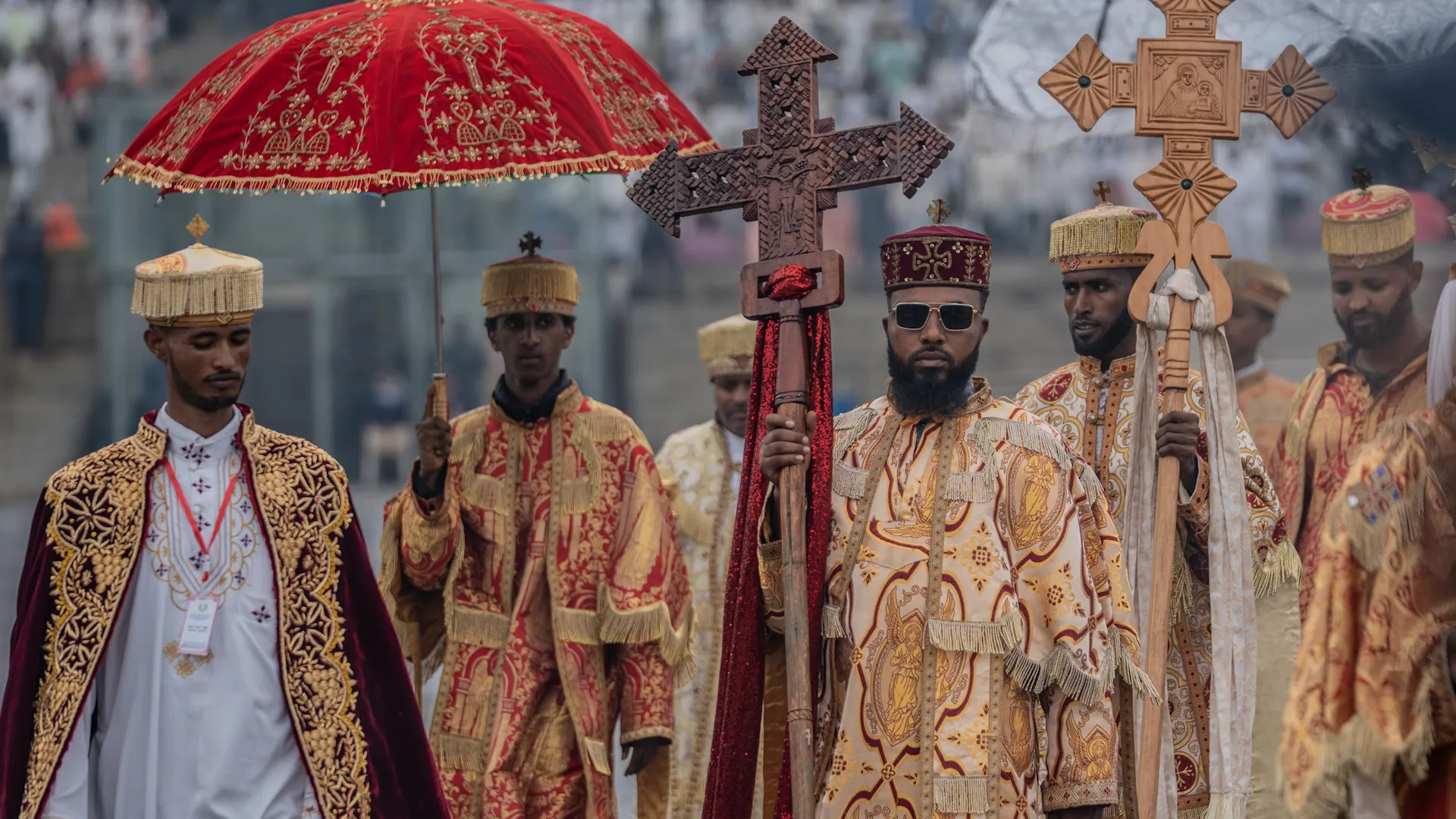 Ethiopians celebrate Meskel and call for peace amid fighting