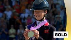 Fry and Glamourdale win world individual dressage gold