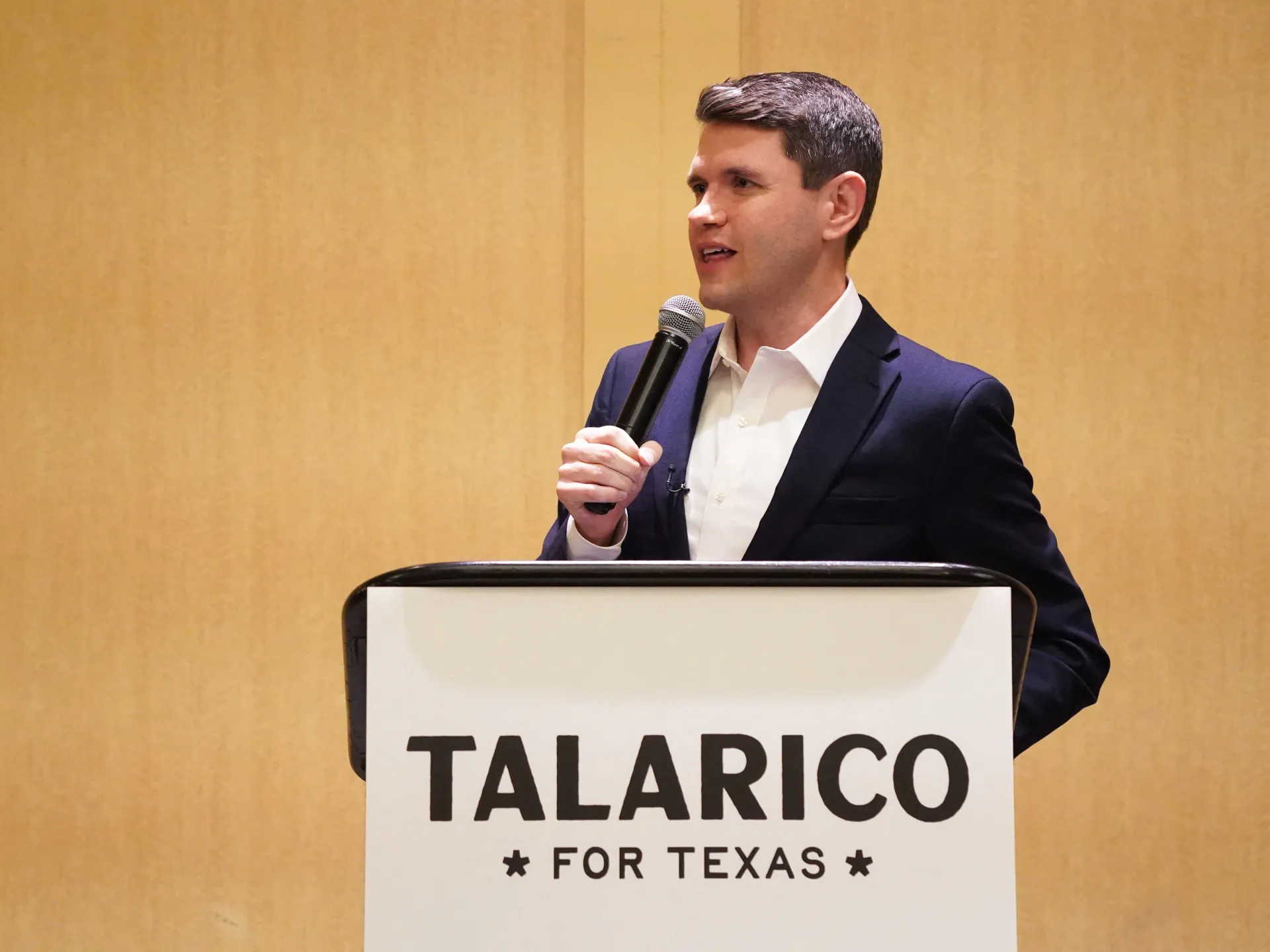 Brother of George Bush endorses Democratic Senate candidate in Texas