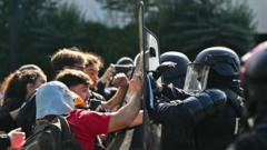 School protests send shivers down French government's spine