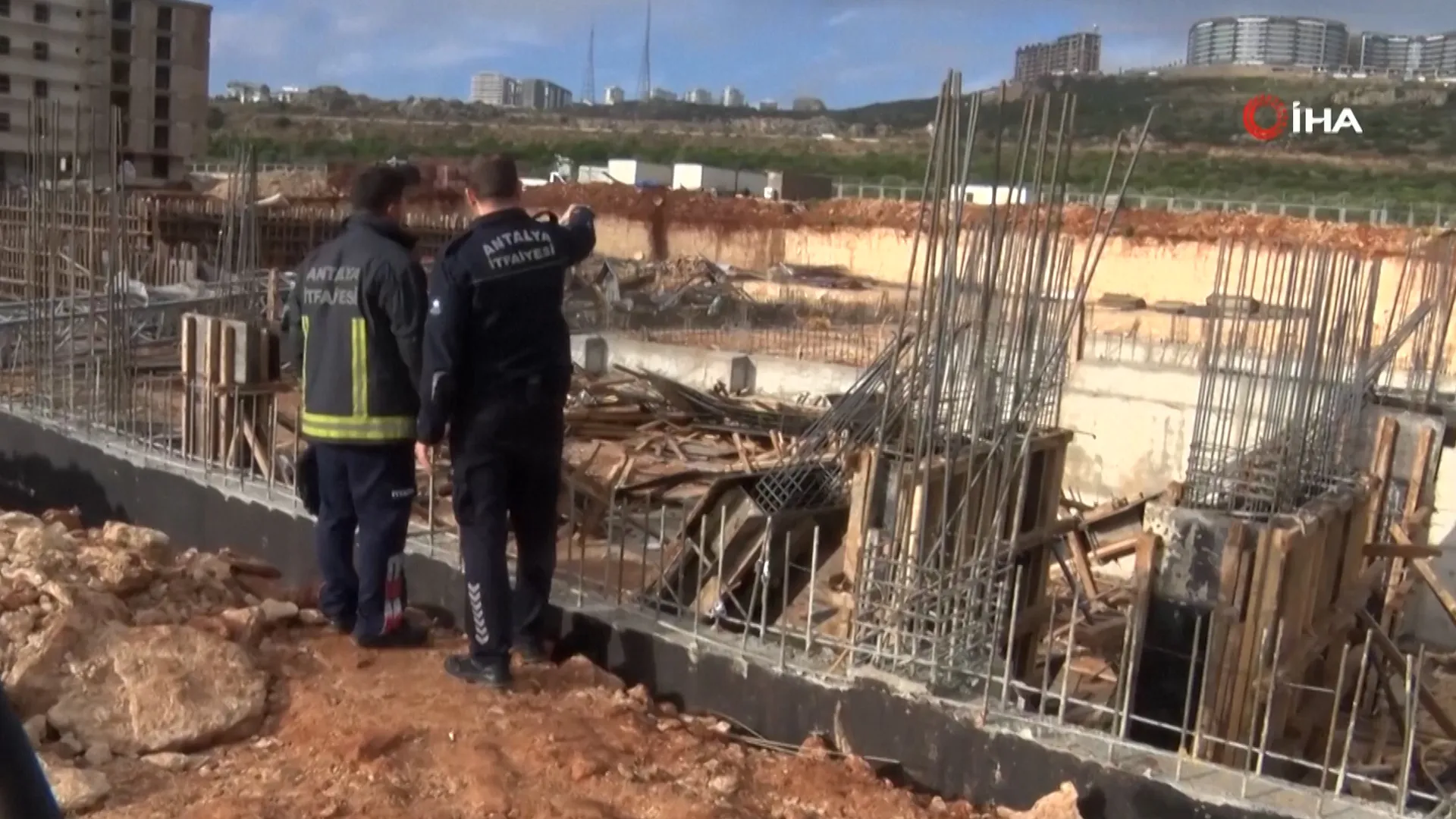 Deadly tornado strikes construction site in Turkiye