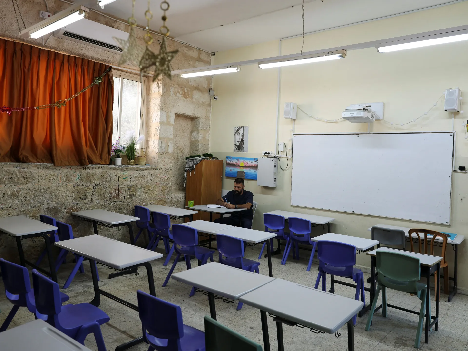 Jerusalem schools strike after Israel enforces curriculum and bans teachers