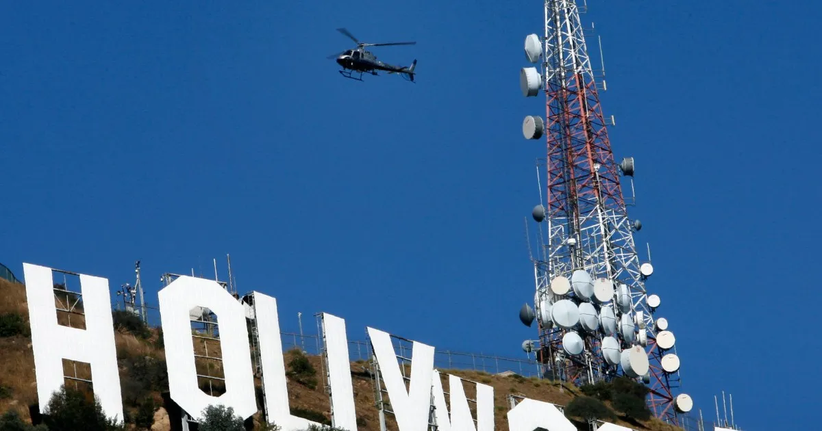 News helicopter crash in Los Angeles kills three, injures one