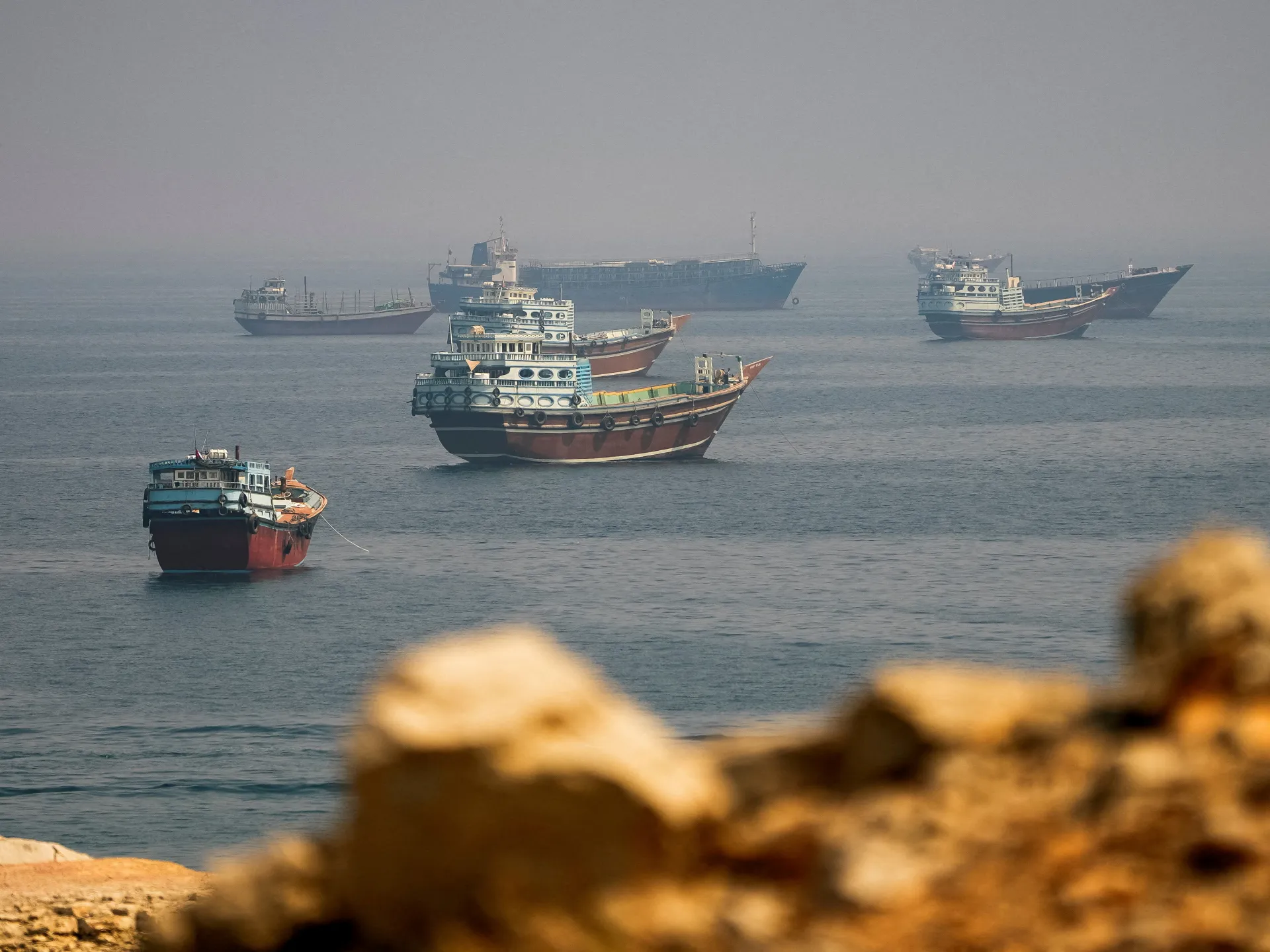Tehran and Muscat delay talks, citing regional consensus need