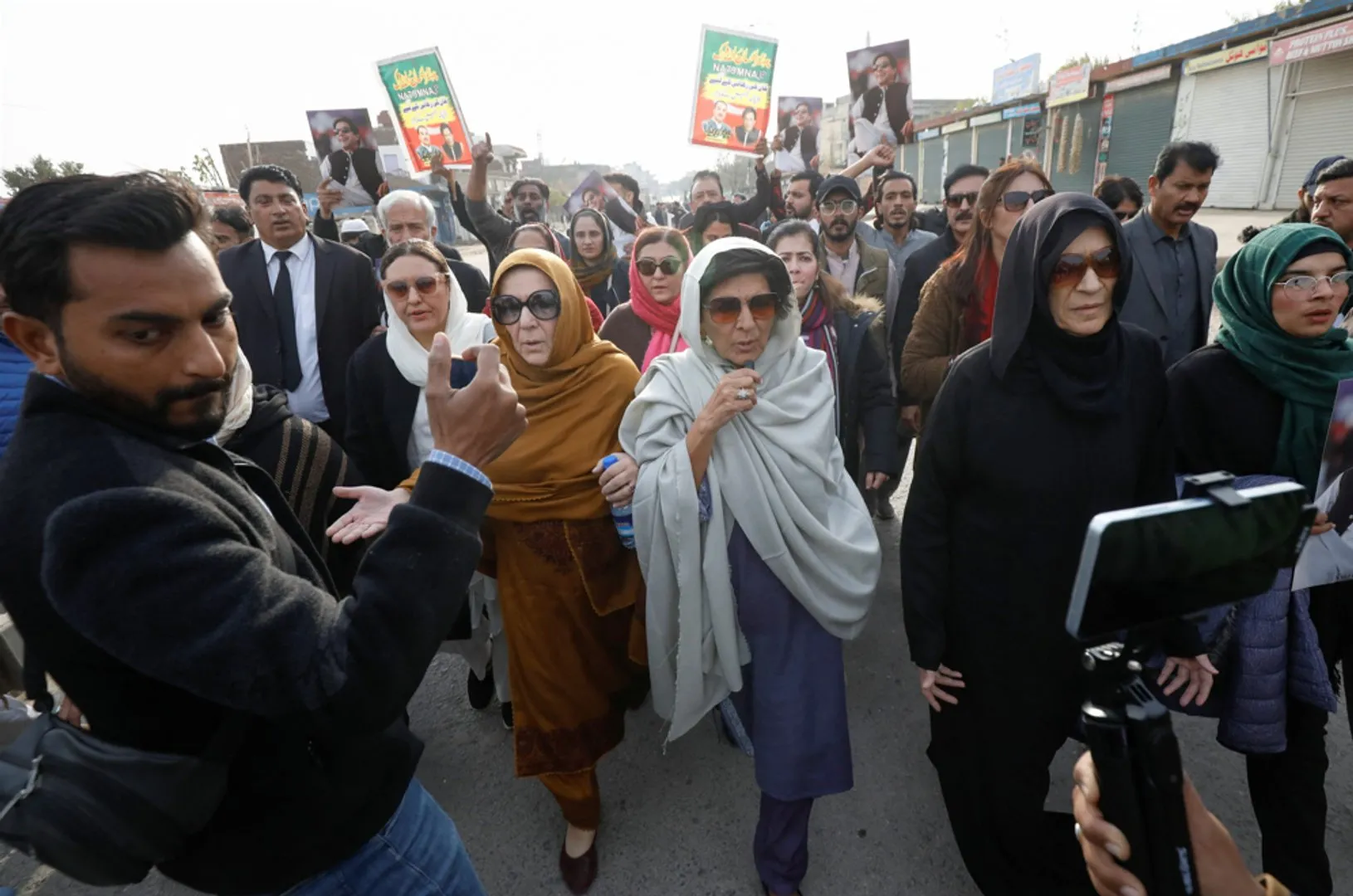 Imran Khan’s family says three sisters detained ahead of Islamabad march
