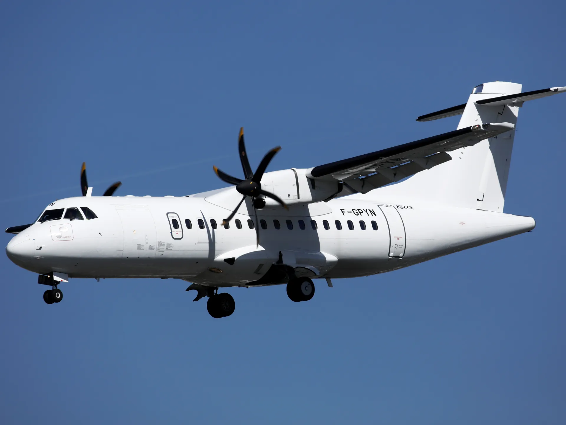 Nigeria launches rescue after military plane crashes with 32 aboard