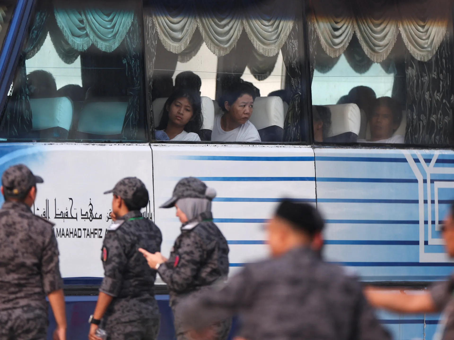 Malaysia’s Anwar to host Myanmar leader as repatriations near 10,000