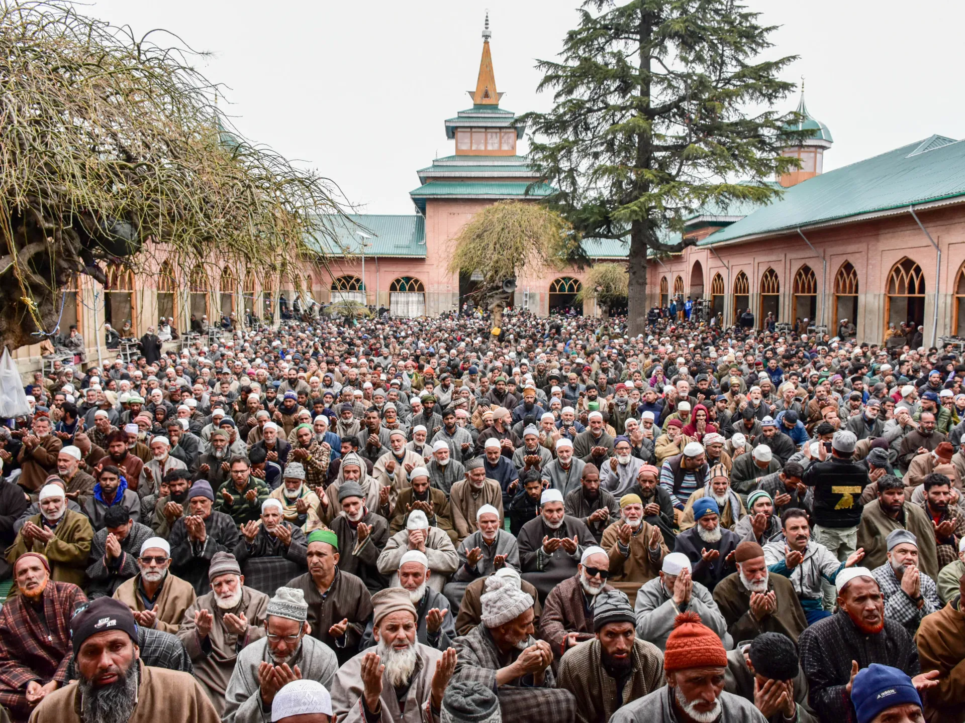Backlash in Kashmir over proposal for uniform Friday sermons across mosques