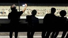 British Museum bans visitors from photographing Bayeux Tapestry