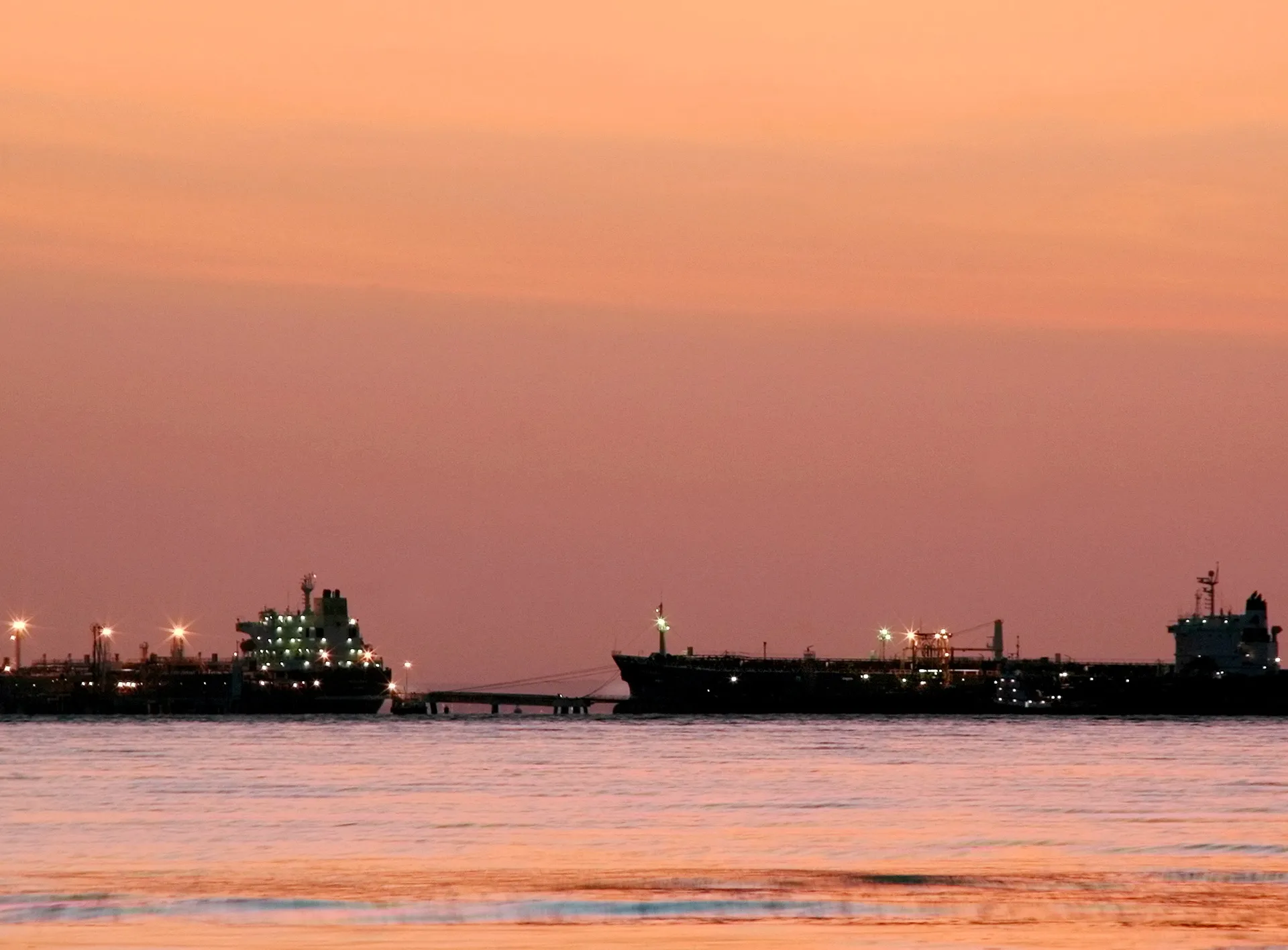 US refineries taking in half of Venezuela’s oil output, official says