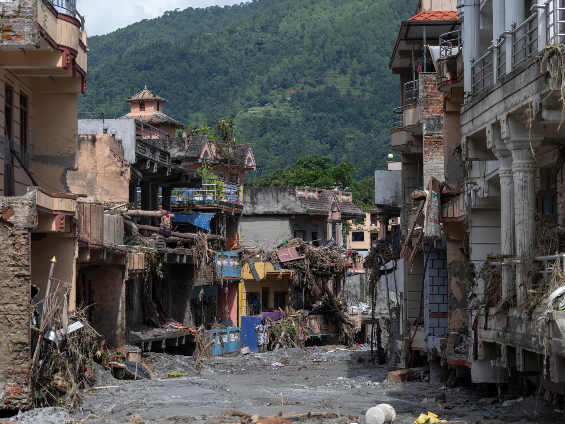 Nearly 470 killed in Nepal floods: What we know about rescue efforts