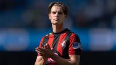 Bournemouth open to selling Scott for £100m in January