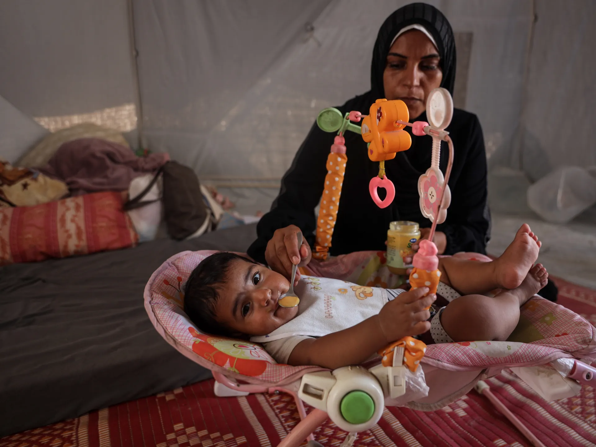 Breastfeeding in Gaza: Mothers seek help to provide for their babies
